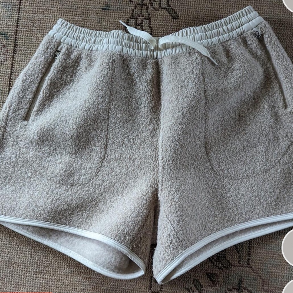 Outdoor Voices MegaFleece Shorts NWOT